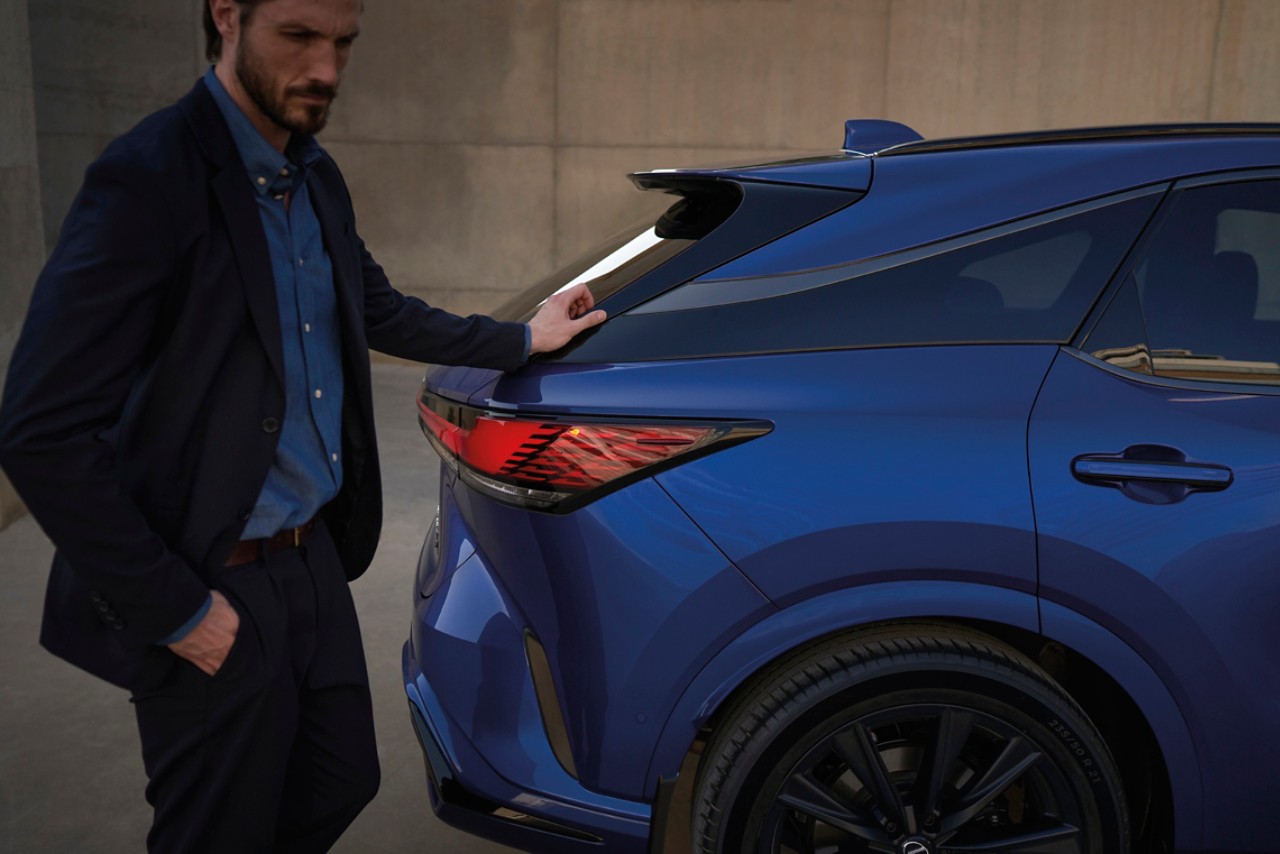 Lexus LED brake light 
