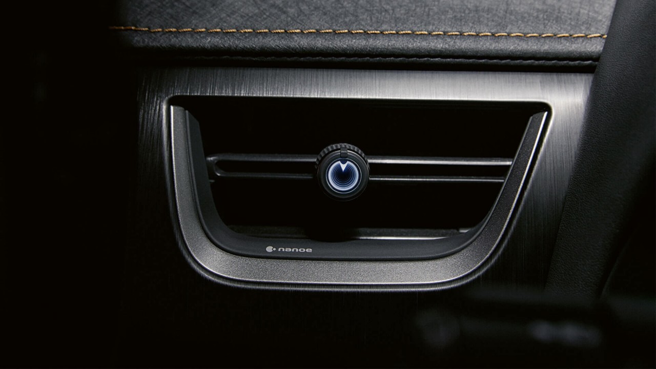 Lexus UX 300e nanoe air vent