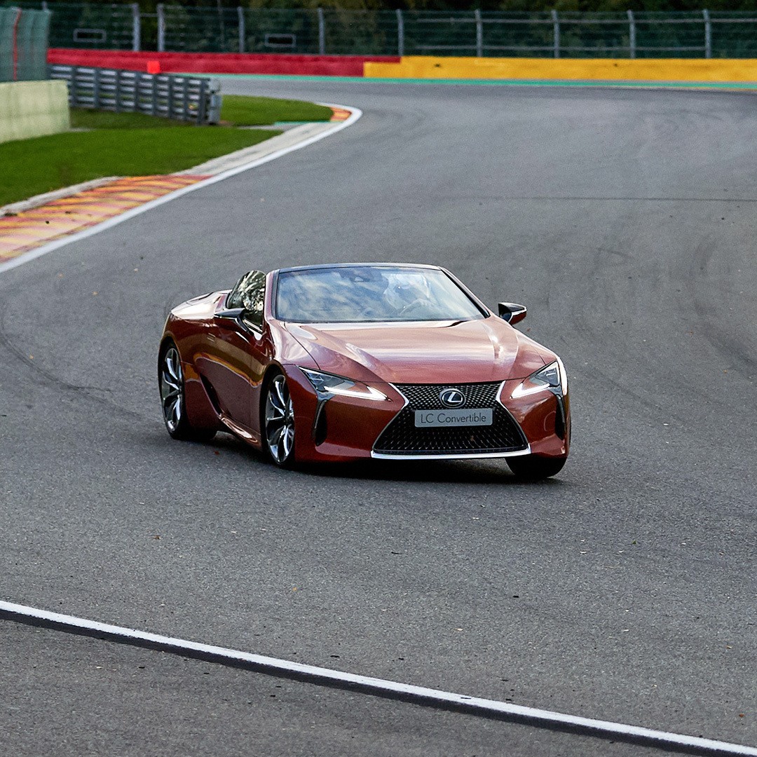 2022-dxp-discover-lexus-performance-grid-born-on-the-track-1080x1080